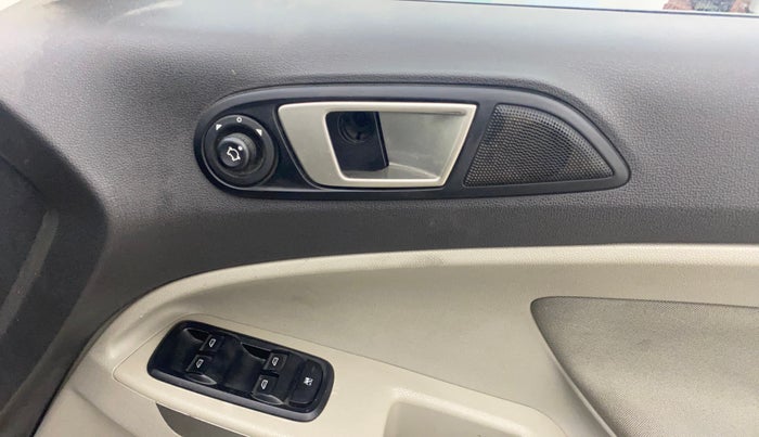 2015 Ford Ecosport TREND 1.5L DIESEL, Diesel, Manual, 92,198 km, Driver Side Door Panels Control