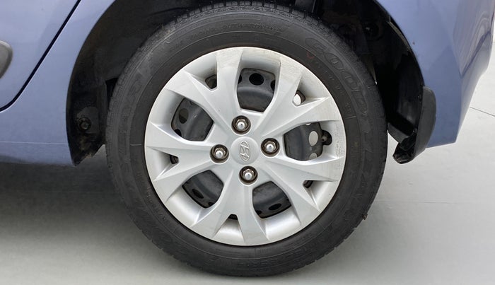 2013 Hyundai Grand i10 SPORTZ 1.2 KAPPA VTVT, Petrol, Manual, 40,200 km, Left Rear Wheel