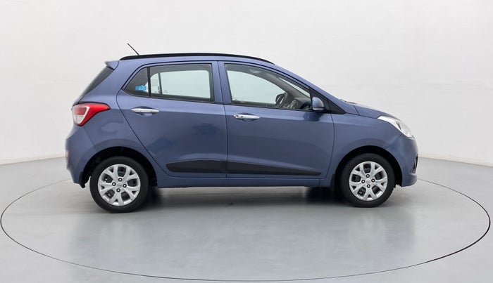 2013 Hyundai Grand i10 SPORTZ 1.2 KAPPA VTVT, Petrol, Manual, 40,200 km, Right Side View