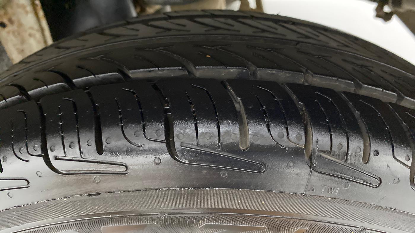 2020 Maruti Alto LXI, Petrol, Manual, 39,372 km, Left Rear Tyre Tread