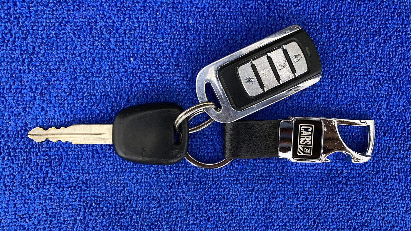 2020 Maruti Alto LXI, Petrol, Manual, 39,372 km, Key Close Up