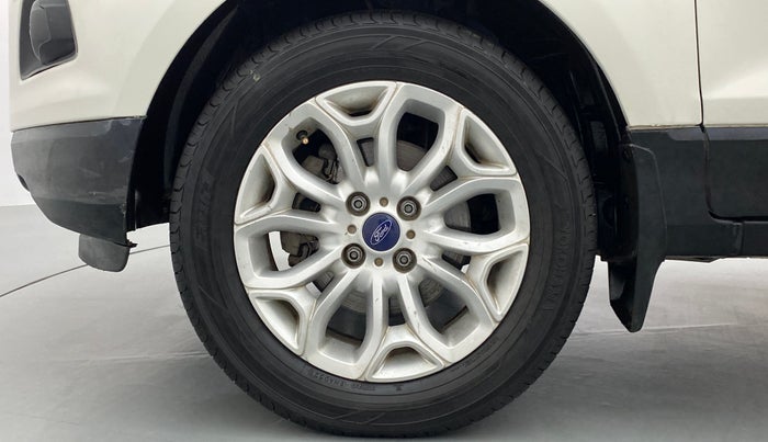 2014 Ford Ecosport 1.5 TITANIUM TI VCT AT, Petrol, Automatic, 49,396 km, Left Front Wheel