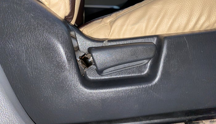 2018 Maruti Alto K10 VXI (O) AMT, Petrol, Automatic, 40,980 km, Driver Side Adjustment Panel