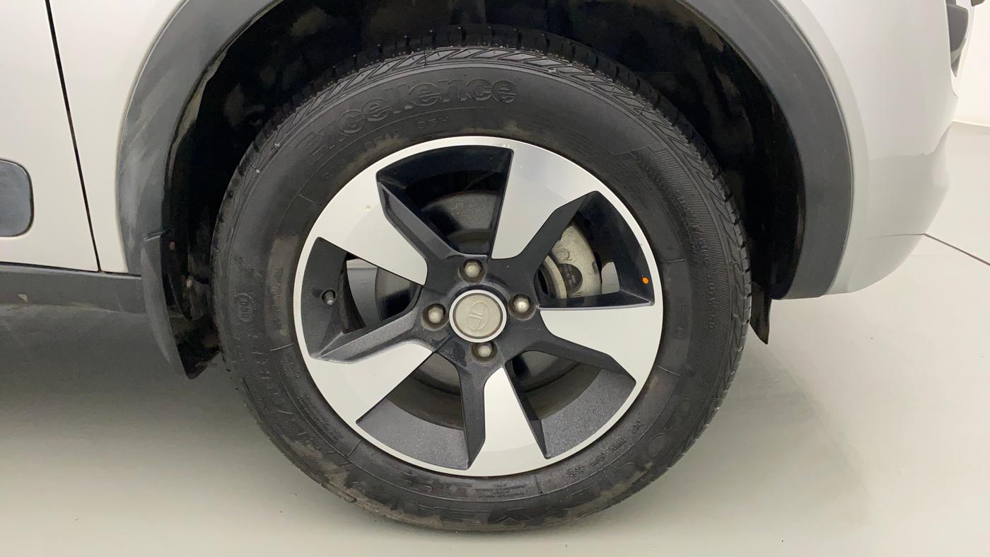 2019 Tata NEXON XZA PLUS PETROL, Petrol, Automatic, 9,848 km, Right Front Wheel