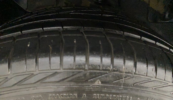 2019 Tata NEXON XZA PLUS PETROL, Petrol, Automatic, 9,848 km, Right Rear Tyre Tread