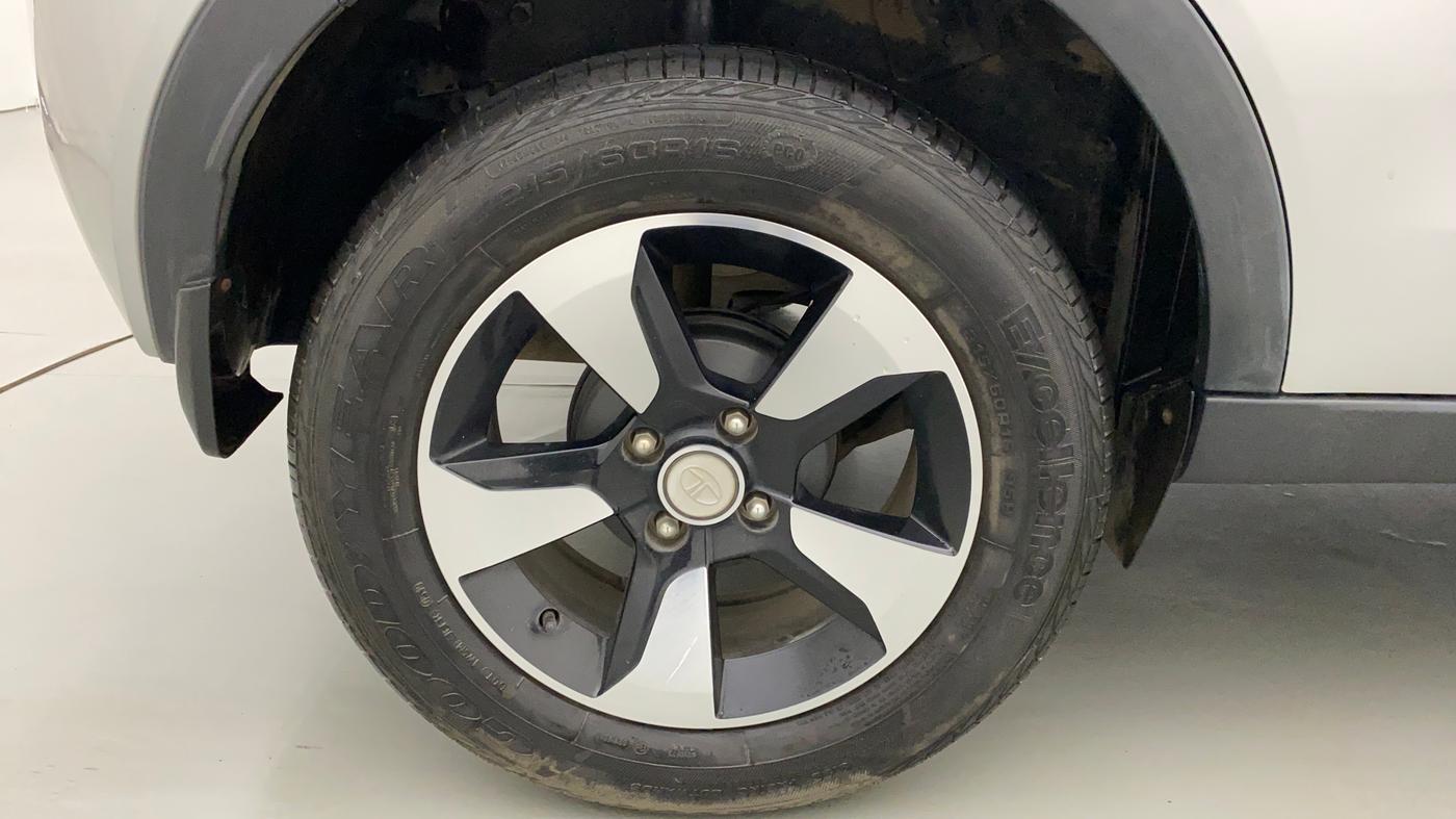 2019 Tata NEXON XZA PLUS PETROL, Petrol, Automatic, 9,848 km, Right Rear Wheel