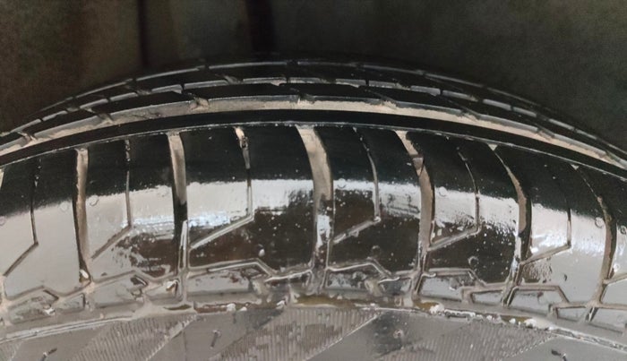 2018 Maruti Baleno DELTA PETROL 1.2, Petrol, Manual, 53,369 km, Right Rear Tyre Tread