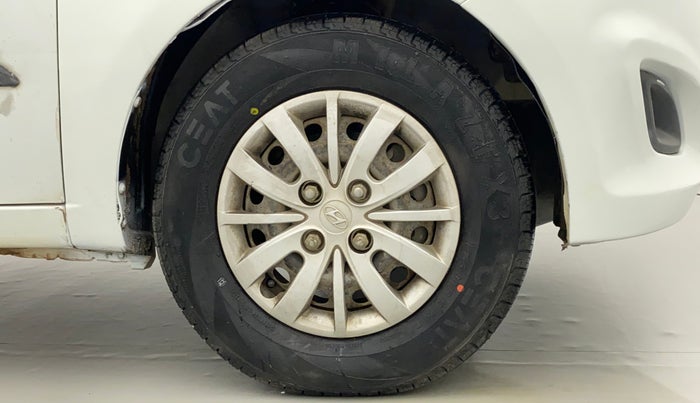 2013 Hyundai i10 MAGNA 1.1, CNG, Manual, 15,740 km, Right Front Wheel