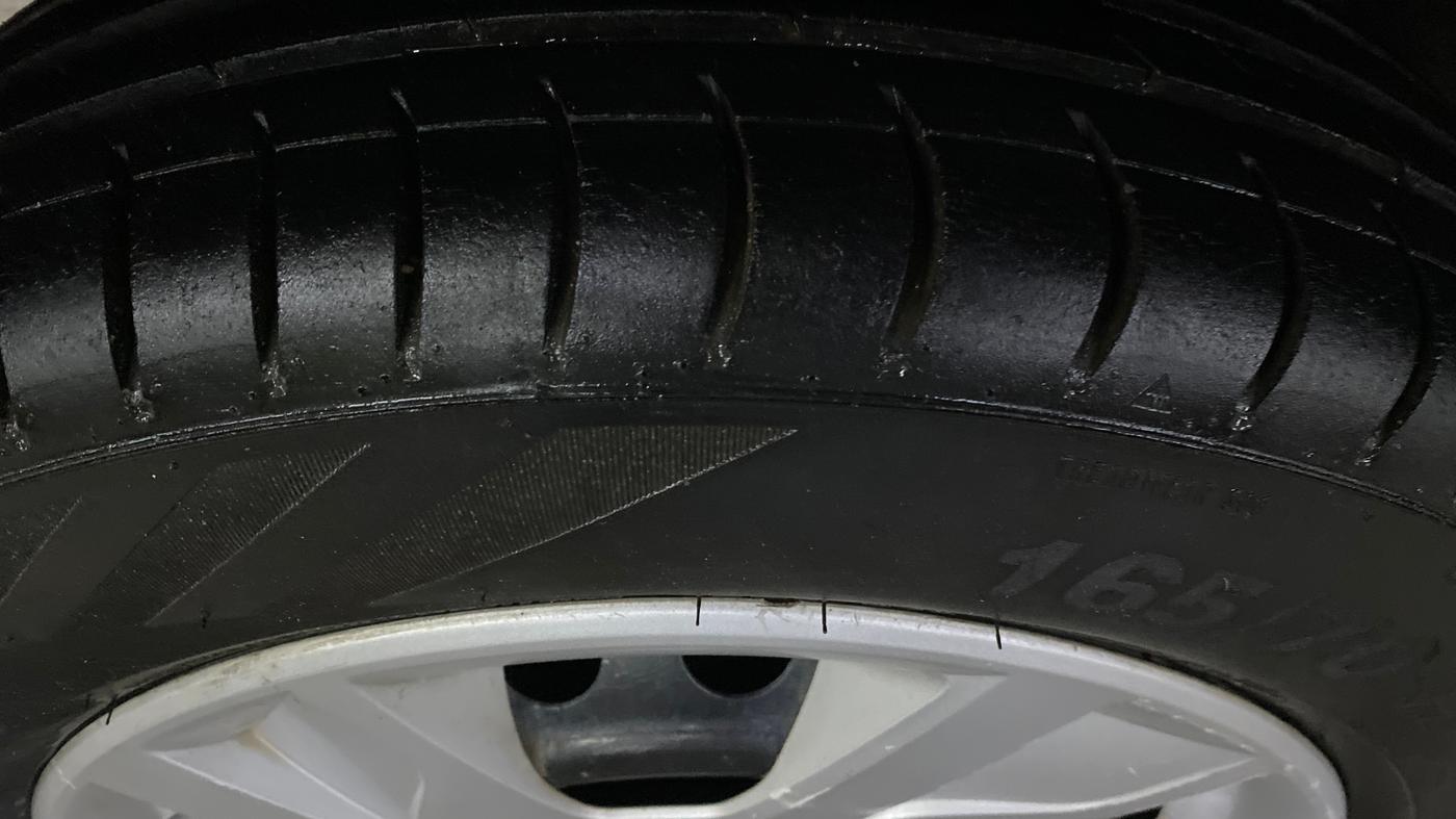 2019 Renault Kwid RXT 0.8, Petrol, Manual, 84,612 km, Right Rear Tyre Tread