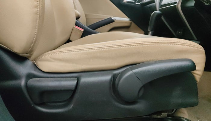 2019 Honda City 1.5L I-VTEC ZX CVT, Petrol, Automatic, 36,007 km, Driver Side Adjustment Panel