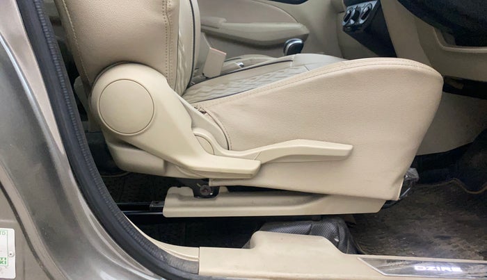 2020 Maruti Dzire VXI AMT, Petrol, Automatic, 49,713 km, Driver Side Adjustment Panel