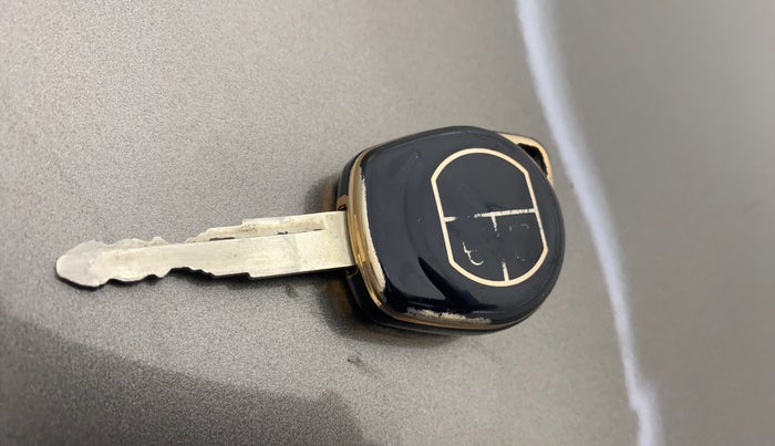 2020 Maruti Dzire VXI AMT, Petrol, Automatic, 49,713 km, Key Close Up