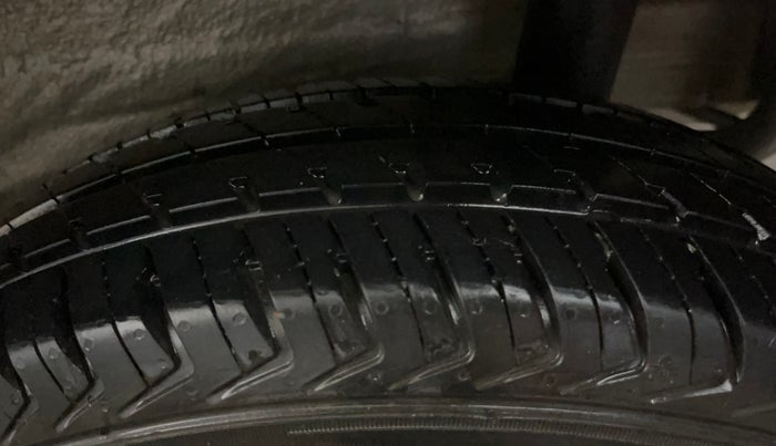 2023 Maruti Alto K10 VXI PLUS, Petrol, Manual, 10,370 km, Left Rear Tyre Tread