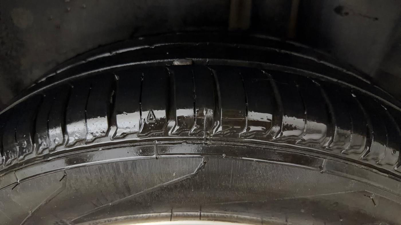 2022 Maruti Ciaz DELTA AT 1.5 SHVS PETROL, Petrol, Automatic, 55,011 km, Left Rear Tyre Tread