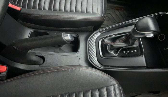2020 KIA SONET GTX PLUS 1.0 DCT, Petrol, Automatic, 30,728 km, Gear Lever
