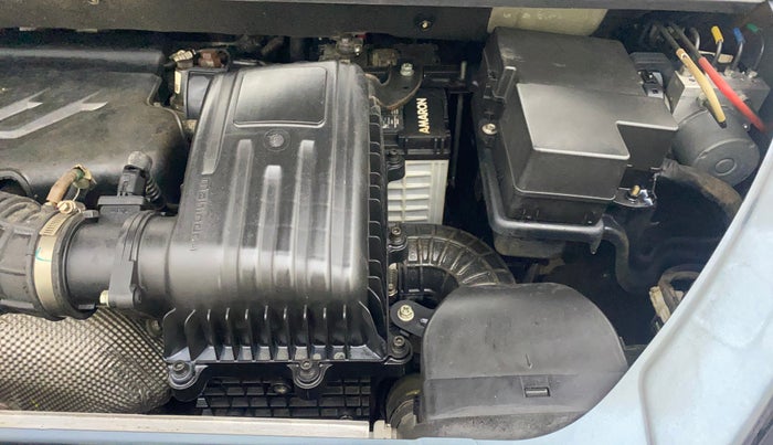 2018 Mahindra MARAZZO M6 7 STR, Diesel, Manual, 30,656 km, Engine View - Left