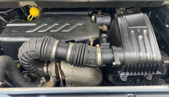 2018 Mahindra MARAZZO M6 7 STR, Diesel, Manual, 30,656 km, Engine View