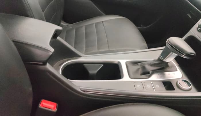 2020 Hyundai Creta SX IVT 1.5 PETROL, Petrol, Automatic, 95,734 km, Gear Lever