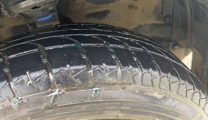 2014 Maruti Wagon R 1.0 LXI CNG, CNG, Manual, 37,230 km, Right Front Tyre Tread