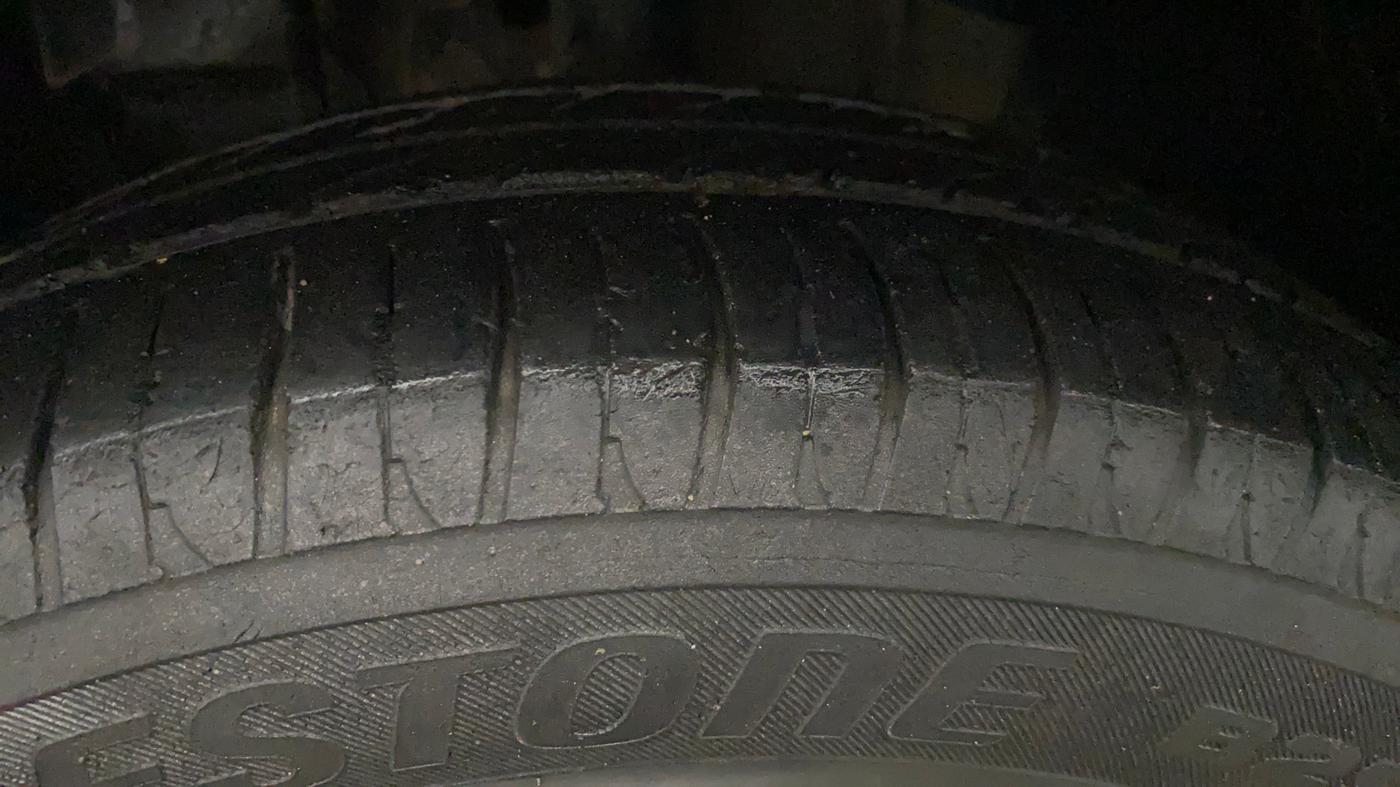 2019 Tata Tiago XZ DIESEL, Diesel, Manual, 1,16,238 km, Left Front Tyre Tread
