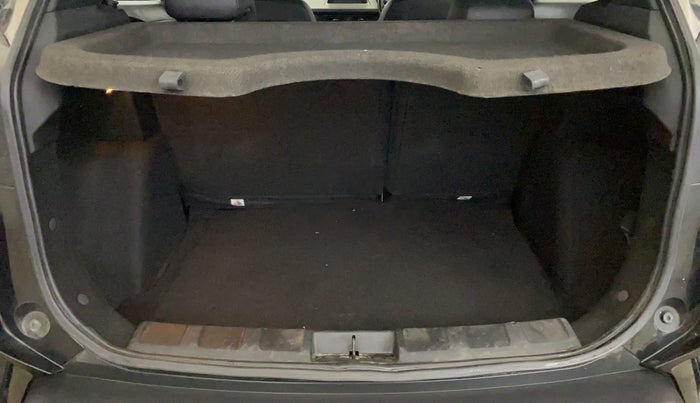 2023 Tata NEXON XZ PLUS LUX SUNROOF DARK DIESEL, Diesel, Manual, 38,714 km, Boot Inside