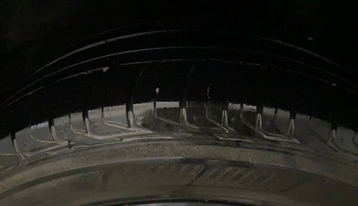 2023 Tata NEXON XZ PLUS LUX SUNROOF DARK DIESEL, Diesel, Manual, 38,714 km, Left Rear Tyre Tread