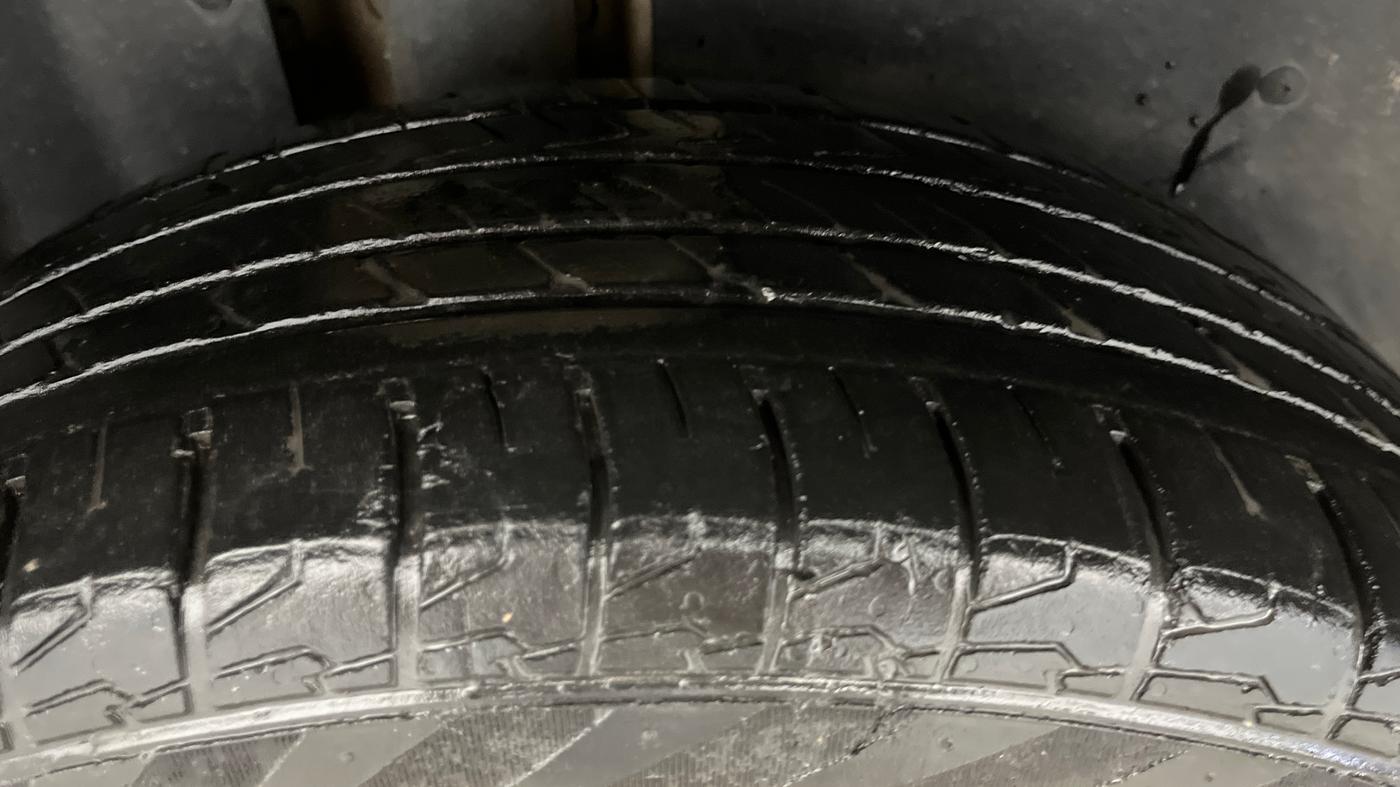2019 MG HECTOR SHARP 1.5 DCT PETROL, Petrol, Automatic, 80,678 km, Right Rear Tyre Tread