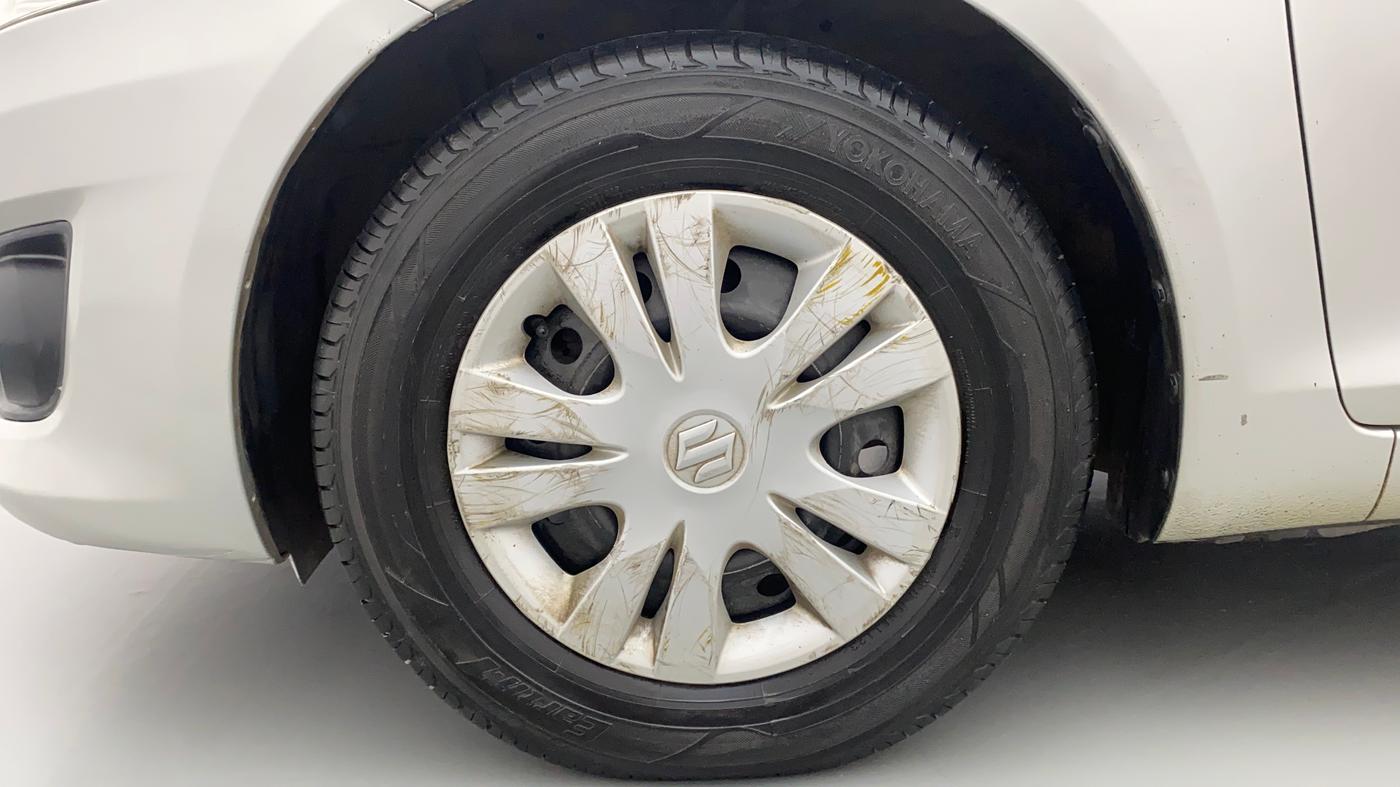 2014 Maruti Swift Dzire VDI, Diesel, Manual, 1,13,447 km, Left Front Wheel