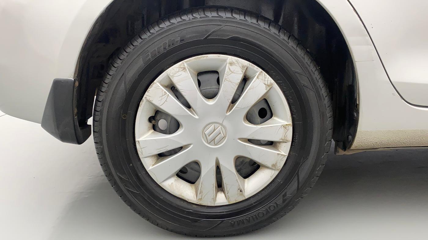 2014 Maruti Swift Dzire VDI, Diesel, Manual, 1,13,447 km, Right Rear Wheel