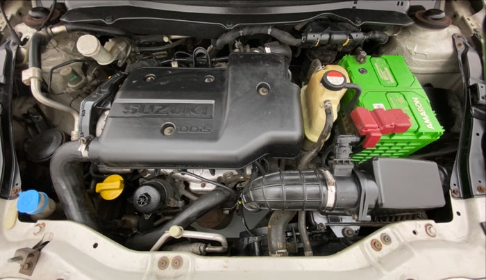 2014 Maruti Swift Dzire VDI, Diesel, Manual, 1,13,447 km, Open Bonet