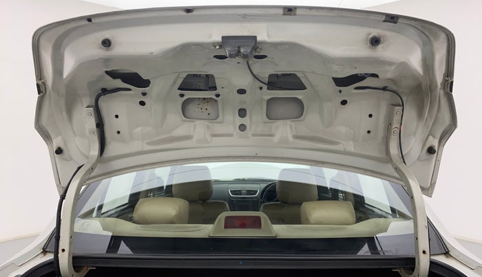 2014 Maruti Swift Dzire VDI, Diesel, Manual, 1,13,447 km, Boot Door Open