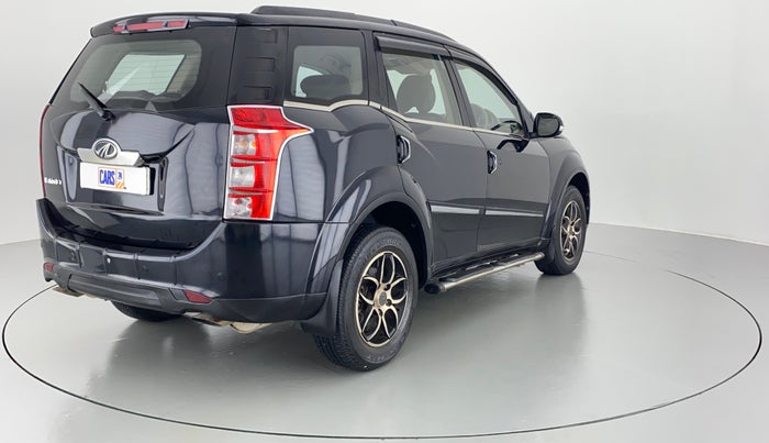 2015 Mahindra XUV500 W6 4X2, Diesel, Manual, 52,208 km, Right Back Diagonal