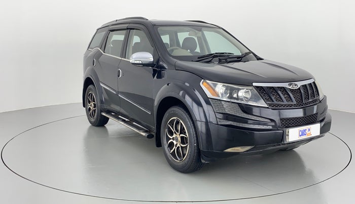 2015 Mahindra XUV500 W6 4X2, Diesel, Manual, 52,208 km, Right Front Diagonal