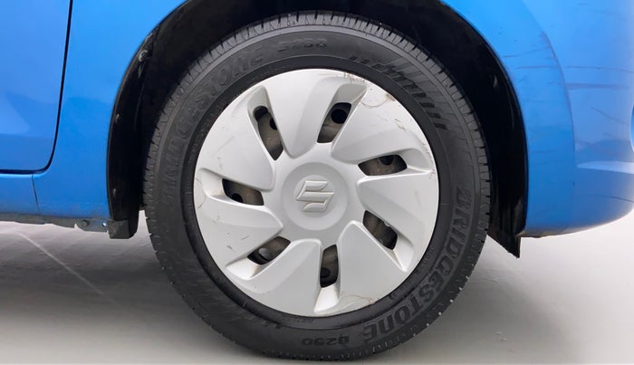 2014 Maruti Celerio VXI d, Petrol, Manual, 46,572 km, Right Front Wheel