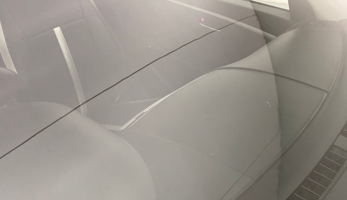 2015 Maruti Swift VXI, Petrol, Manual, 13,241 km, Front windshield - Minor spot on windshield