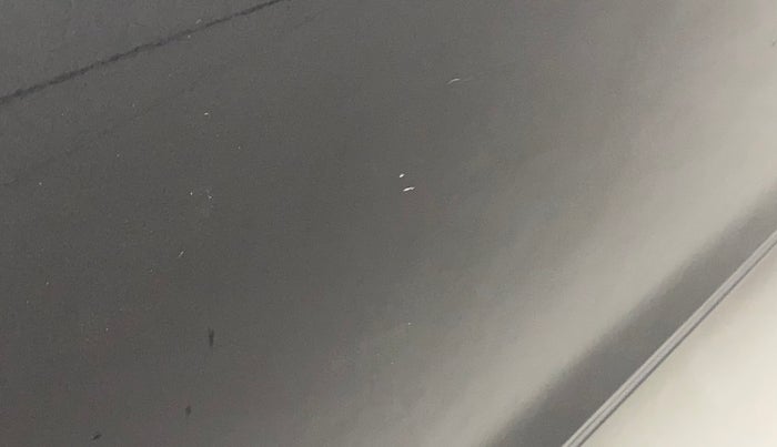 2015 Maruti Swift VXI, Petrol, Manual, 13,241 km, Driver-side door - Minor scratches