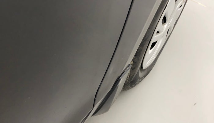 2015 Maruti Swift VXI, Petrol, Manual, 13,241 km, Right fender - Slightly dented
