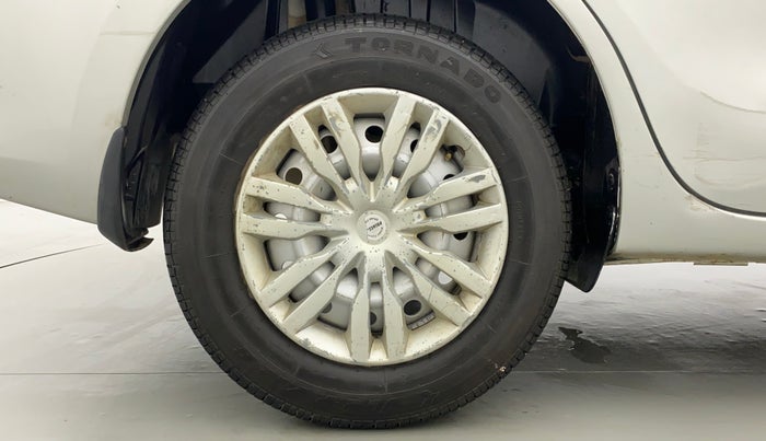 2020 Maruti Dzire LXI, Petrol, Manual, 45,565 km, Right Rear Wheel