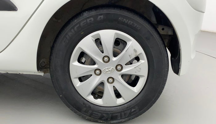 2012 Hyundai i10 MAGNA 1.1, CNG, Manual, 91,448 km, Left Rear Wheel