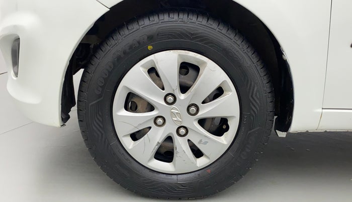 2012 Hyundai i10 MAGNA 1.1, CNG, Manual, 91,448 km, Left Front Wheel