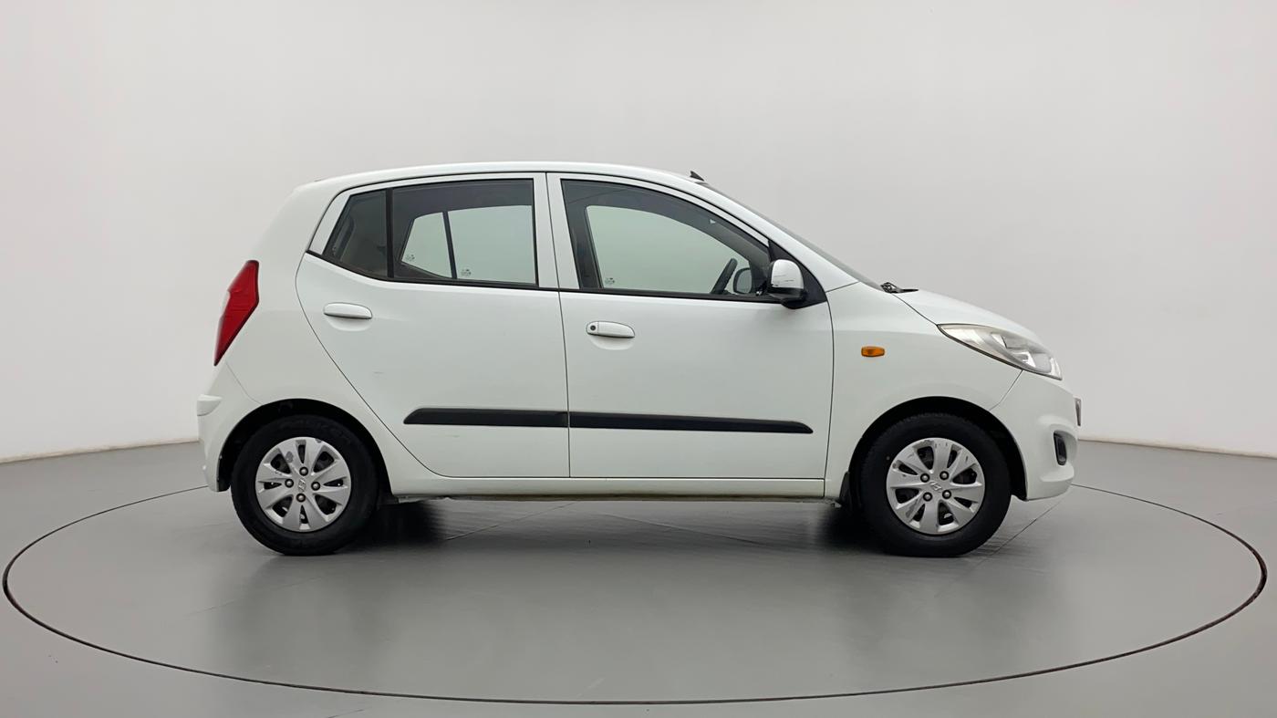 2012 Hyundai i10 MAGNA 1.1, CNG, Manual, 91,448 km, Right Side View