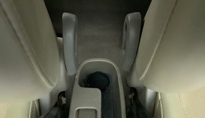 2012 Hyundai i10 MAGNA 1.1, CNG, Manual, 91,448 km, Driver Side Adjustment Panel