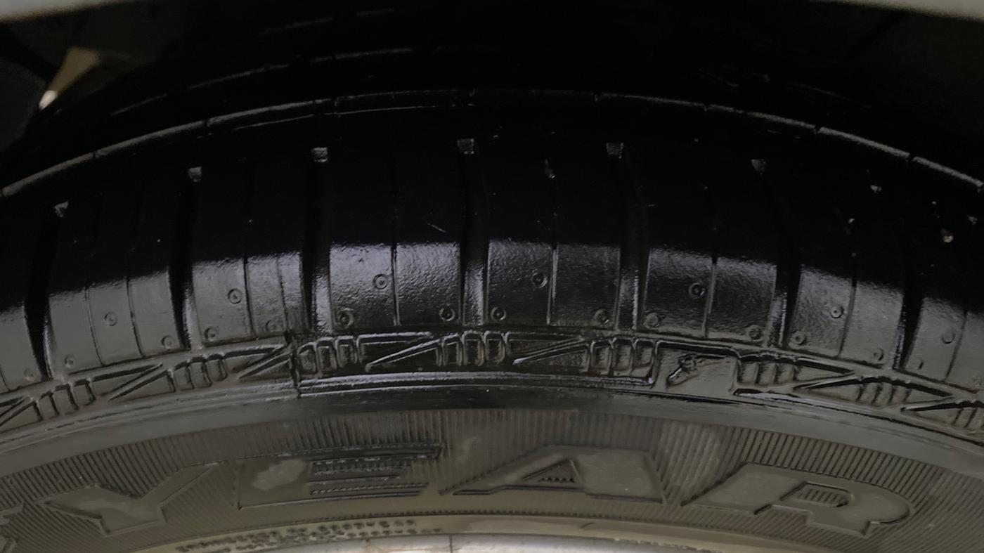 2016 Hyundai Xcent SX 1.2, Petrol, Manual, 43,001 km, Right Rear Tyre Tread