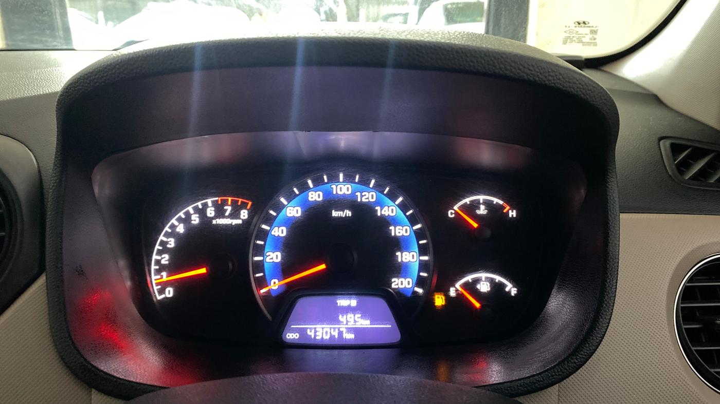 2016 Hyundai Xcent SX 1.2, Petrol, Manual, 43,001 km, Odometer Image