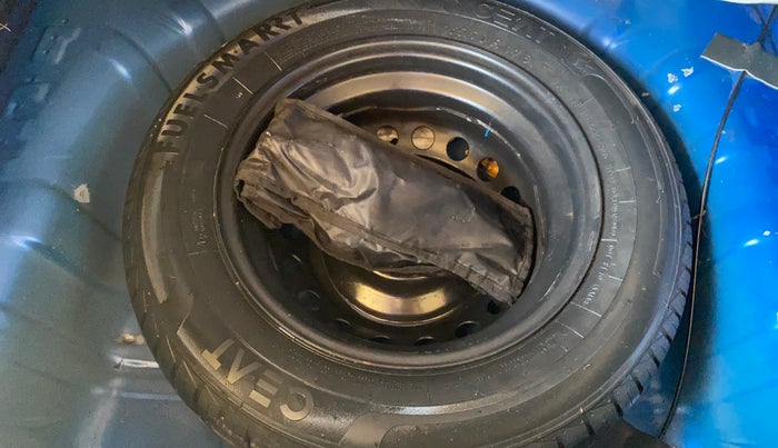 2020 Renault Kwid CLIMBER 1.0 (O), Petrol, Manual, 35,206 km, Spare Tyre