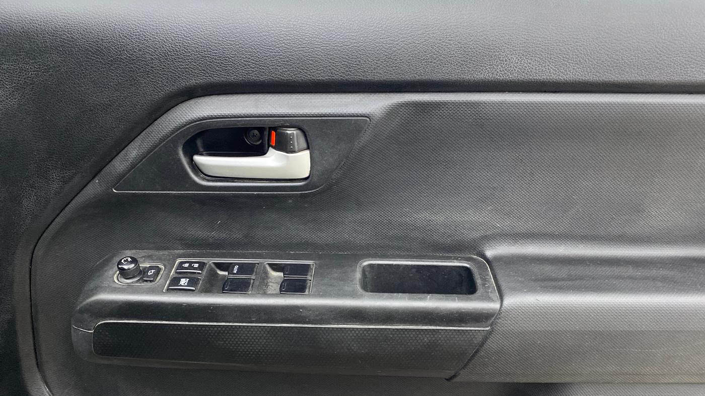 2020 Maruti New Wagon-R ZXI 1.2 AMT, Petrol, Automatic, 62,279 km, Driver Side Door Panels Control