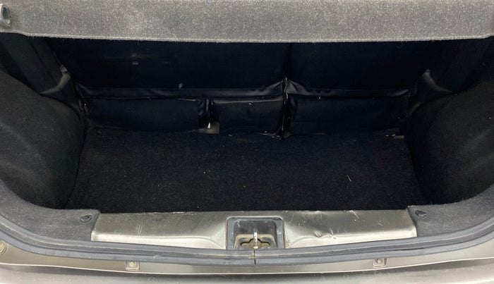 2020 Maruti New Wagon-R ZXI 1.2 AMT, Petrol, Automatic, 62,279 km, Boot Inside