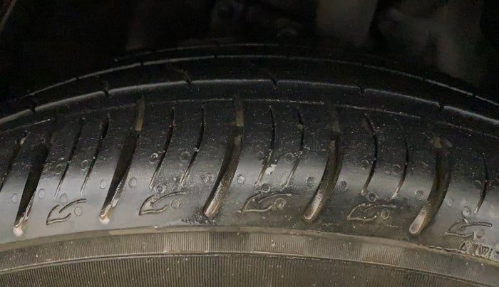 2018 Ford Ecosport TITANIUM 1.5L PETROL, Petrol, Manual, 52,983 km, Right Front Tyre Tread