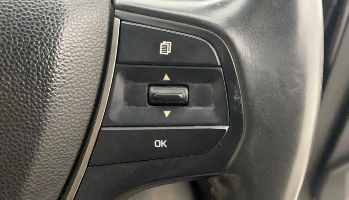 2016 Hyundai Elite i20 ASTA 1.2 (O), Petrol, Manual, 1,00,016 km, Adaptive Cruise Control