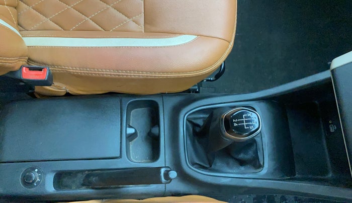 2023 Renault TRIBER RXT, Petrol, Manual, 58,959 km, Gear Lever